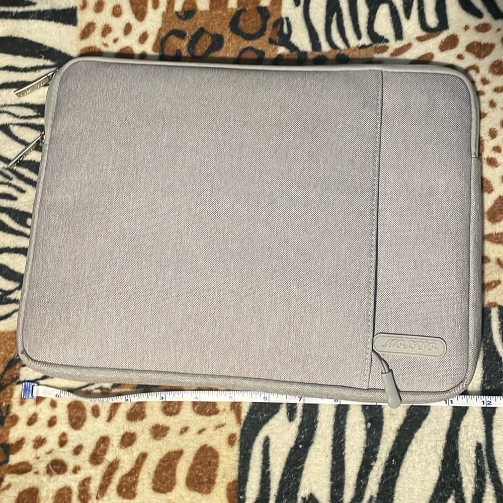 Gray Mosiso laptop bag